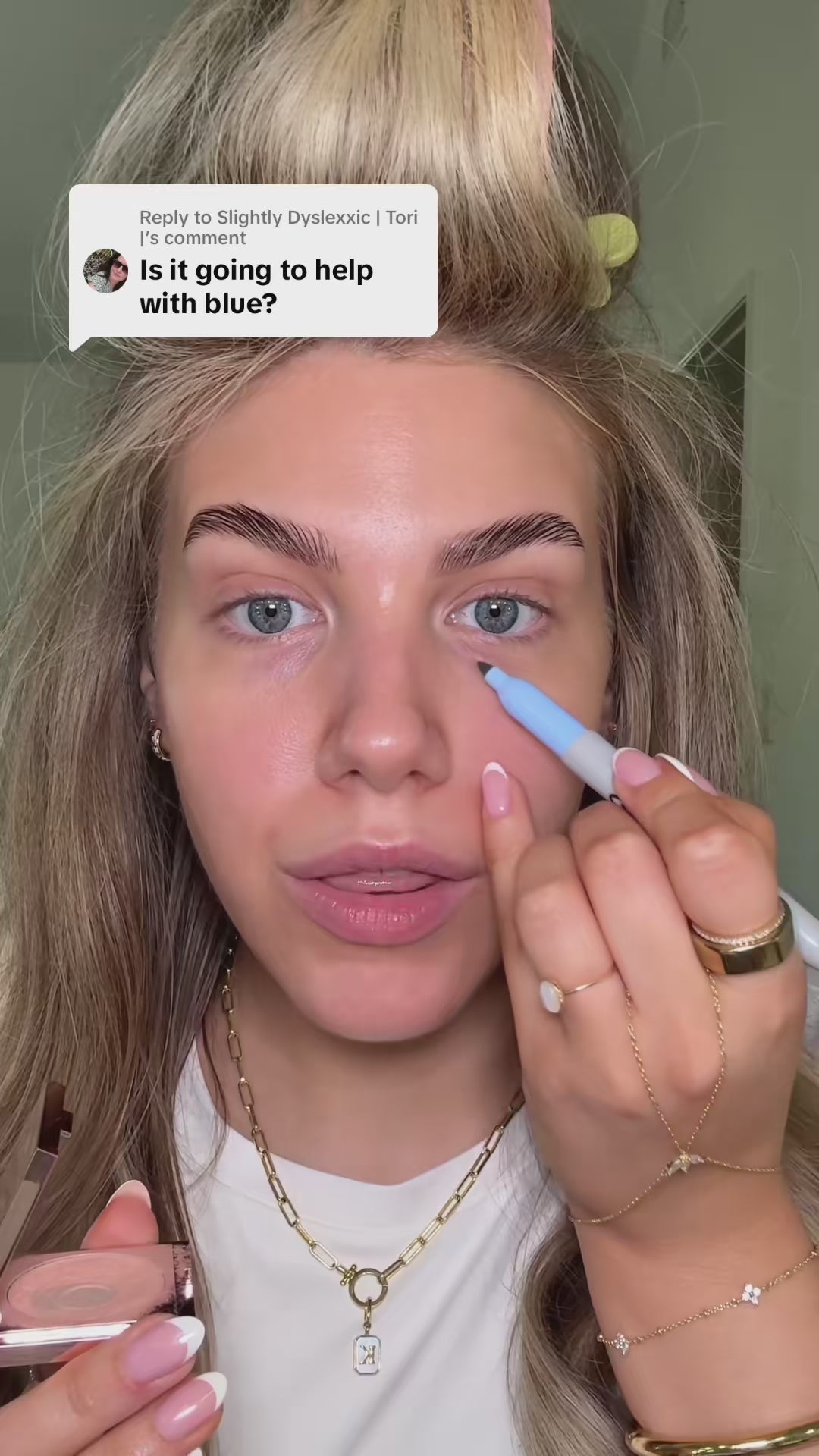 Under Eye Concealer with Brush video